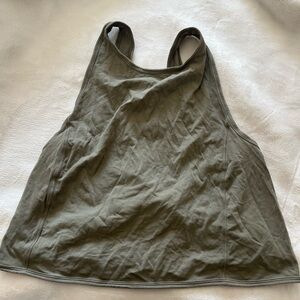 Lululemon green twist back top size 6